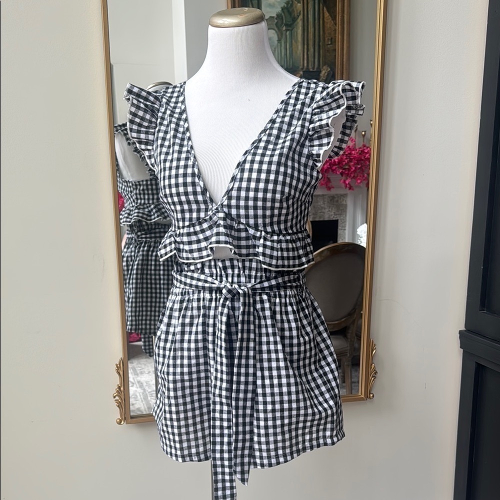 Black and White Gingham Ruffle Short Set - Size Small